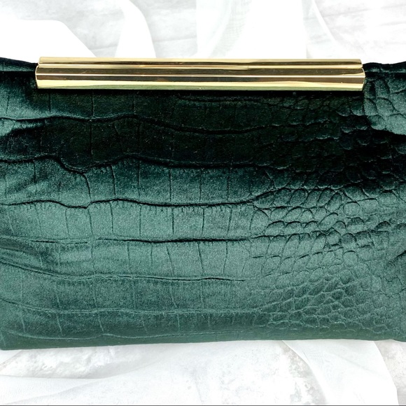 NEW  Stella & Dot  Green Velour Clutch/Shoulder/Cross Body Purse  11” x 6” x 4” - Picture 7 of 16